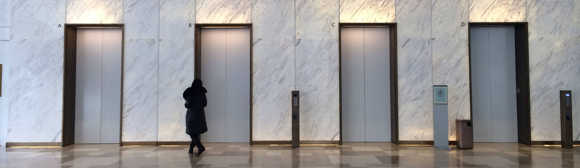 آسانسور زیبا